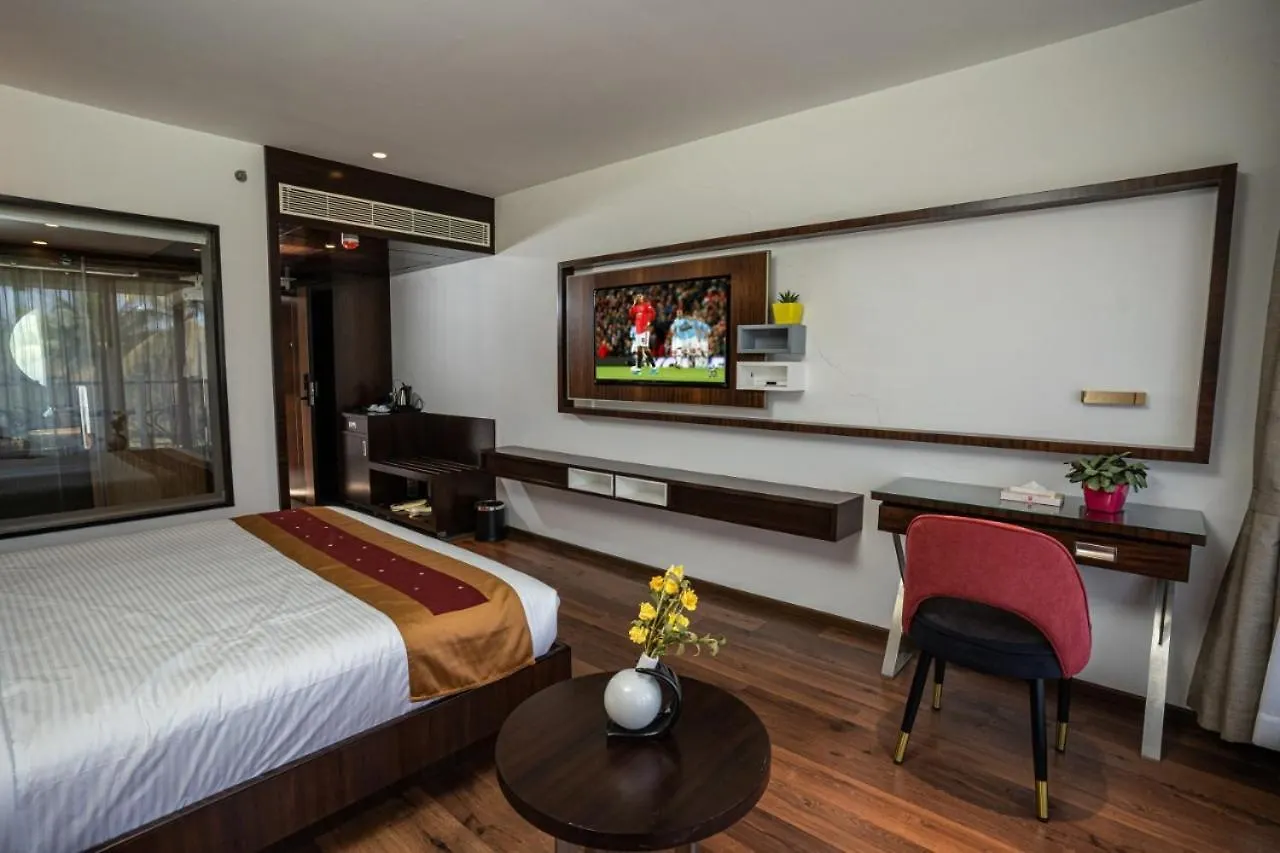 Saugandhika West Gate Hotel Wayanad 4*,  India